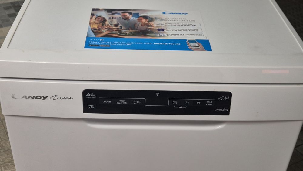 Máquina lavar loiça Candy