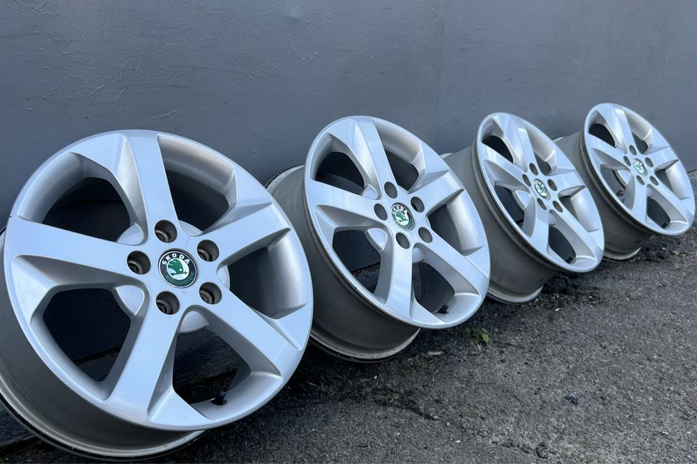 Оригінальні диски Skoda r16 5*112 Octavia A5 Volkswagen Golf Caddy