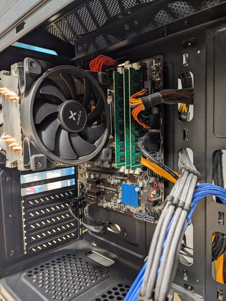 Комп'ютер Intel Core i7-4790