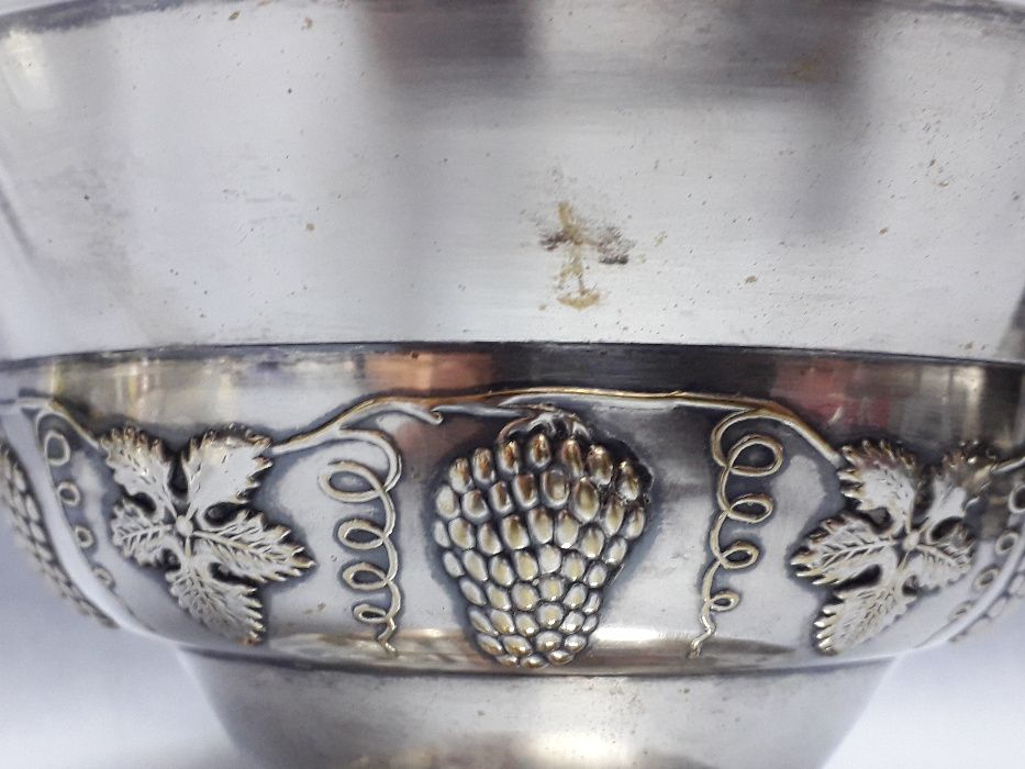 Posrebrzana patera na owoce, plater i szkło, pocz. XX w.