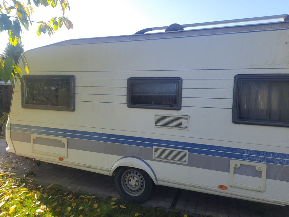 Przyczepa kempingowa Hobby excellent 495