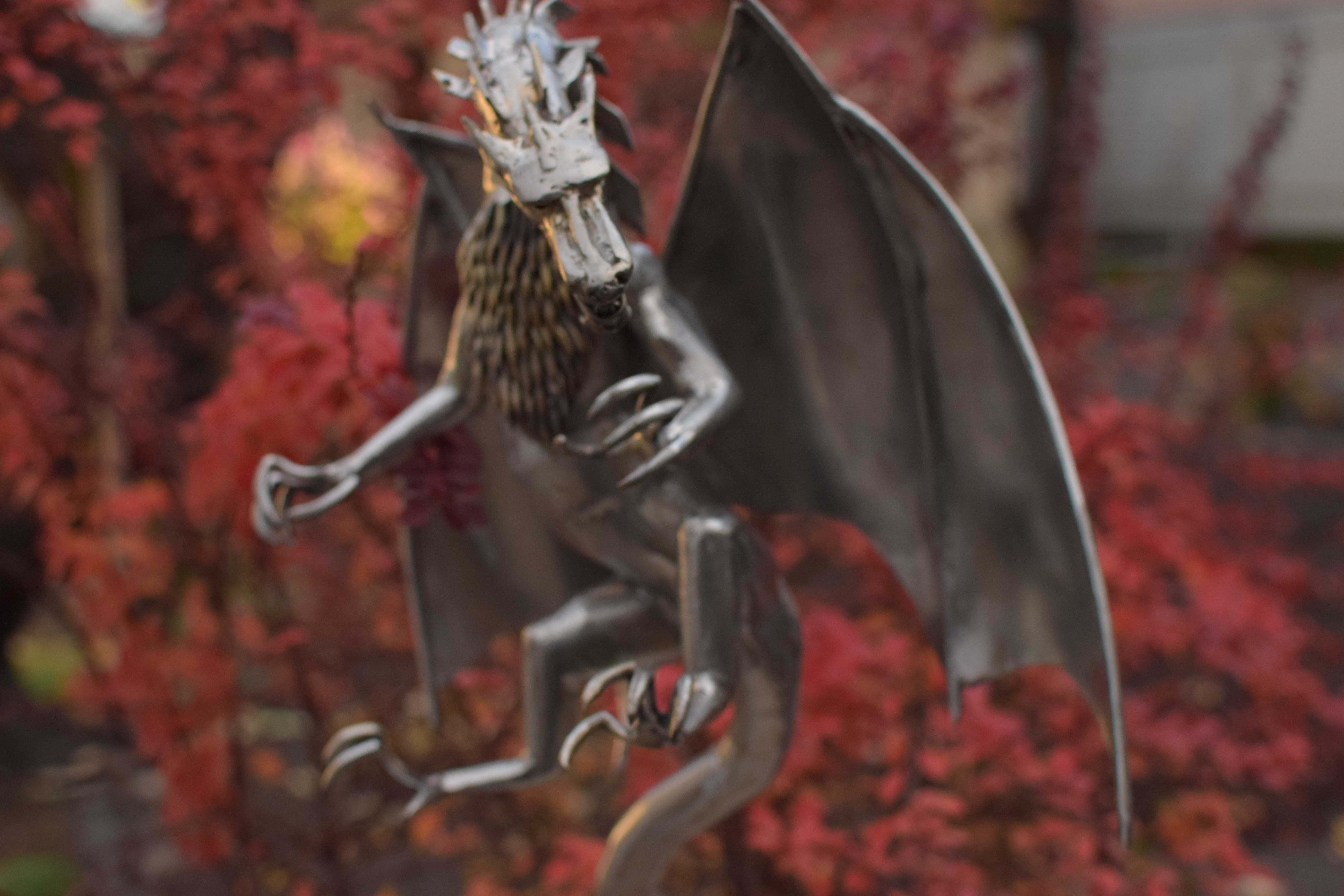 (под заказ)кованная скульптура дракона из нерж стали ручной работы