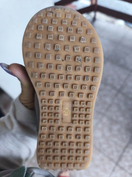 Buty chłopięce 26