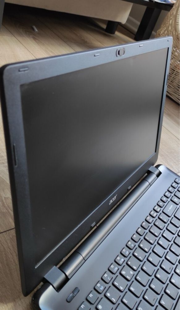 Laptop Acer Extensa 2510 windows 10 pro