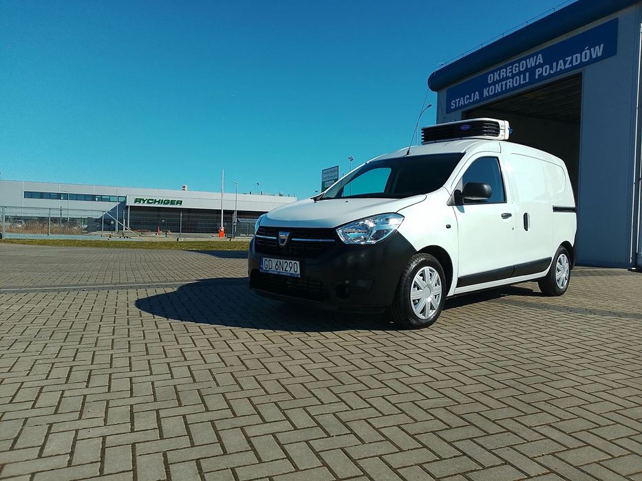 Dacia Dokker L2 Maxi Nowa Izoterma Chłodnia Mroźnia 2 x drzwi boczne Carrier 220V Lpg PL  Więcej ofert producent grzanie też diesel Nowa Izoterma
