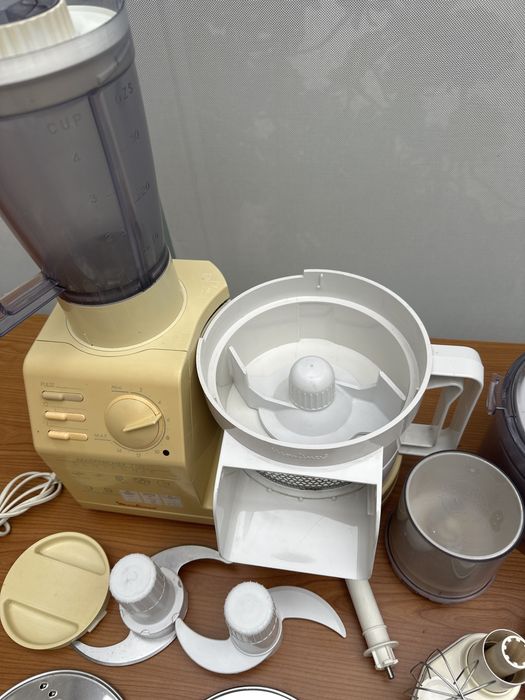 Robot moulinex mastercher 750