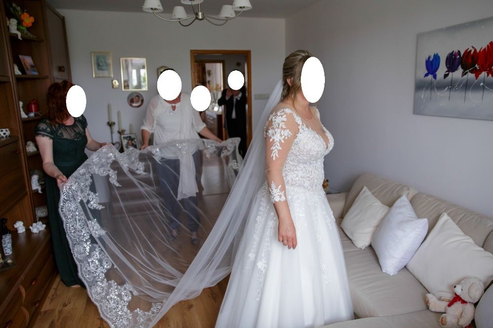 Suknia ślubna Rozm 44-46 Vanessa Diamond kolor ivory+dodatki