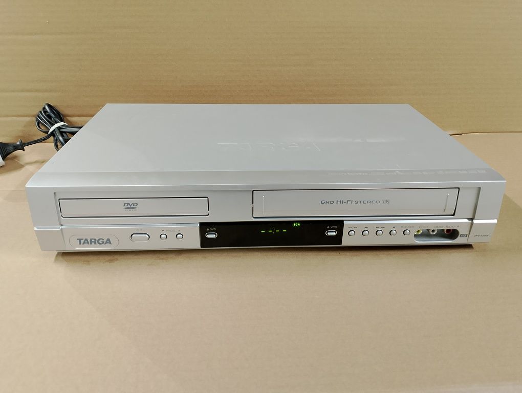 Magnetowid DVD combo targa DPV-5200x