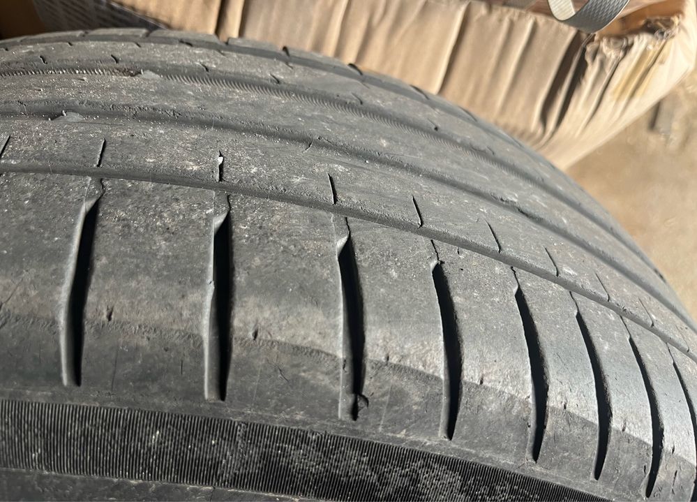 Шины летние MICHELIN PILOT SPORT 4 SUV 235/65/R18