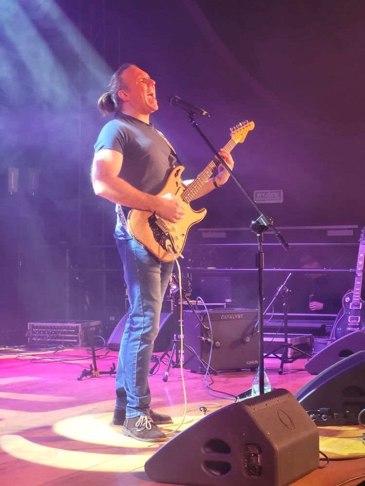 Lekcje gry na gitarze z dojazdem do ucznia Opole