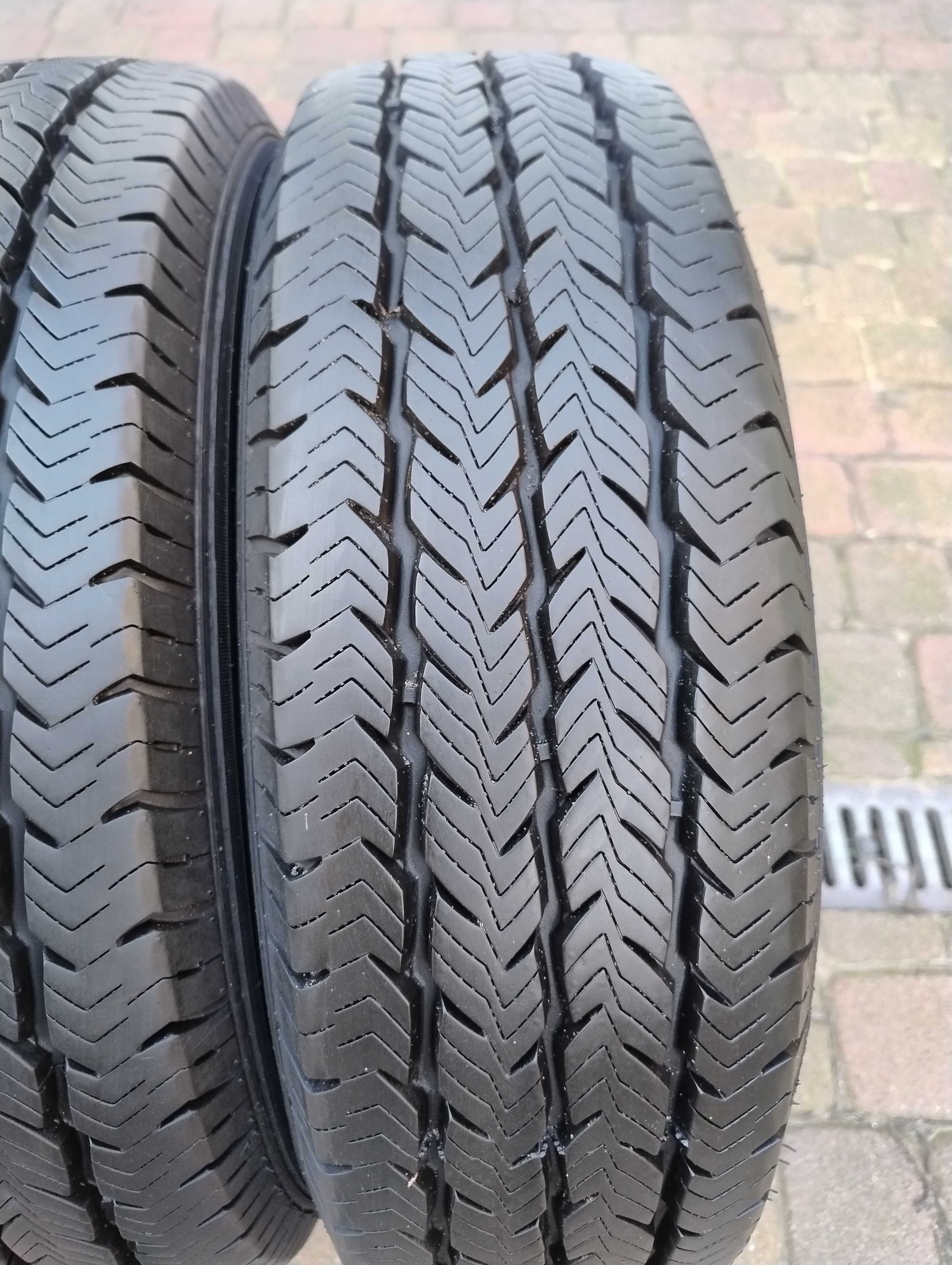 Torque 195/70/15C Para Całoroczne 17r.