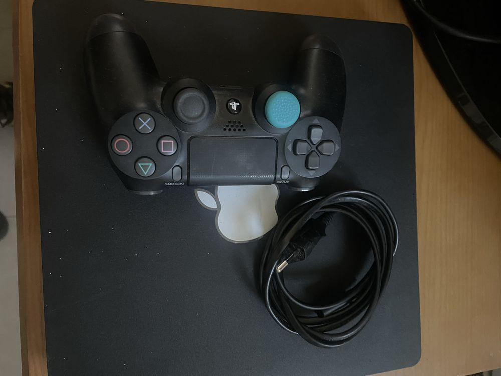 Vendo ps4.