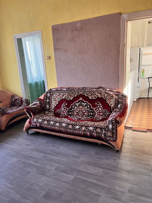 Будинок, Центр, опалення ,  4 кімнати