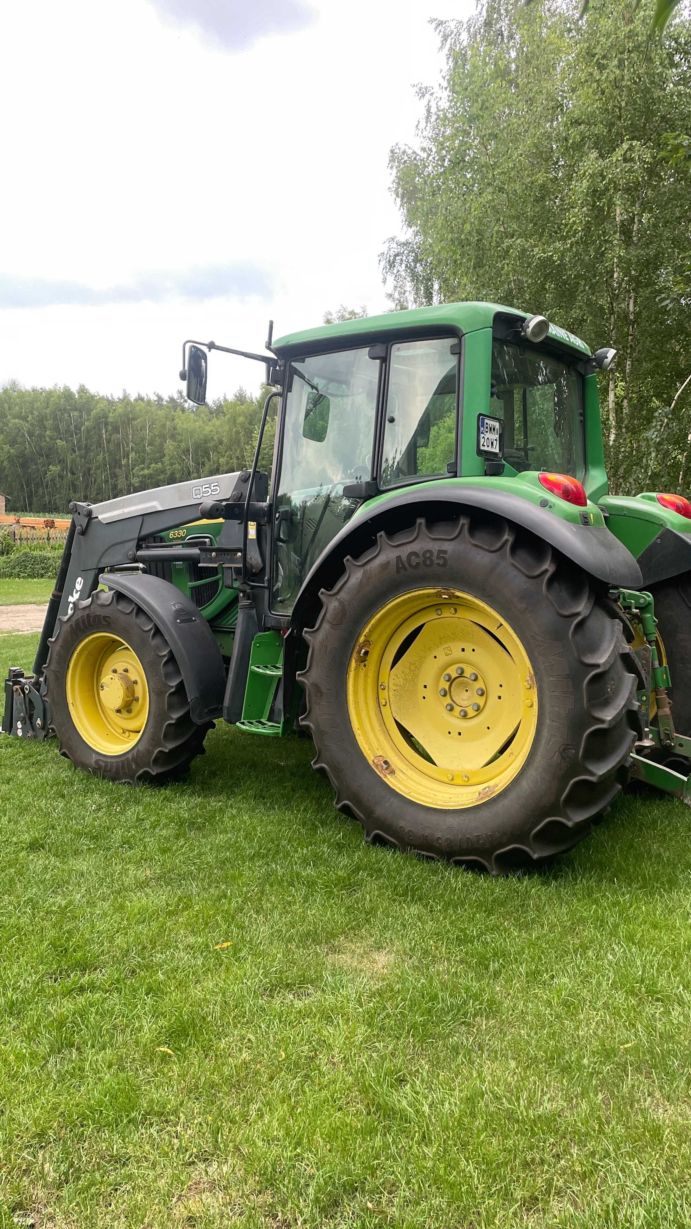 John Deere 6330 Premium z turem Quicke