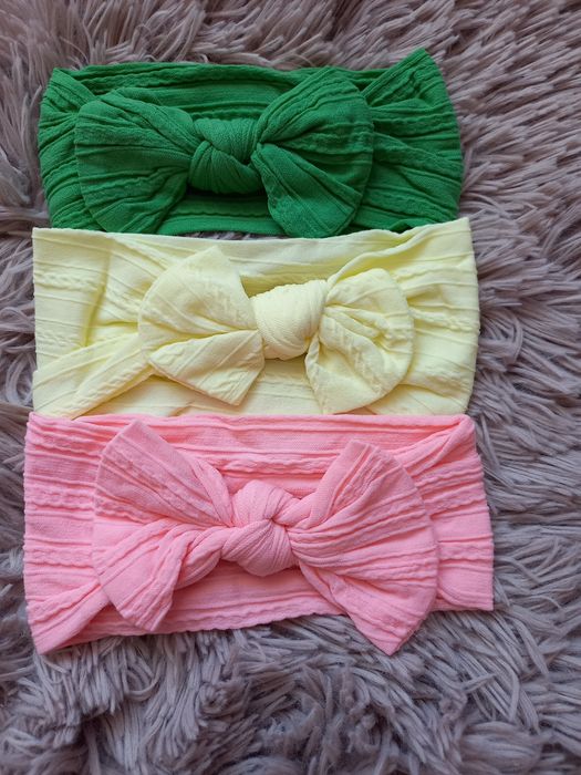 Opaska dla dziewczynki.