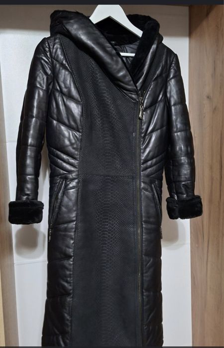 Шкіряний пуховик,дублянка
