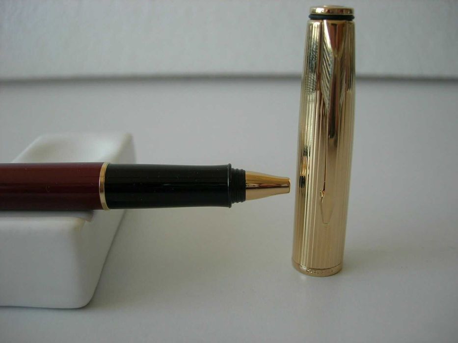 Parker Insignia Rollerball Bordeaux Gold