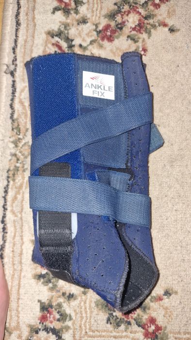 Бандаж. Суппорт. Ортез для голеностопа