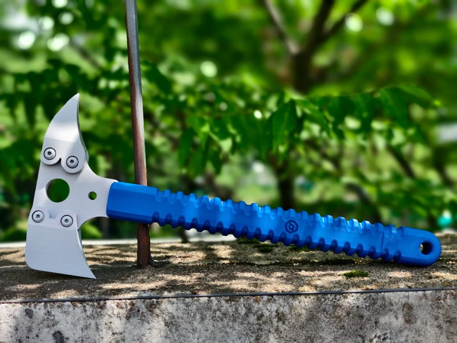 Machado de Combate e Taiga - Escape From Tarkov