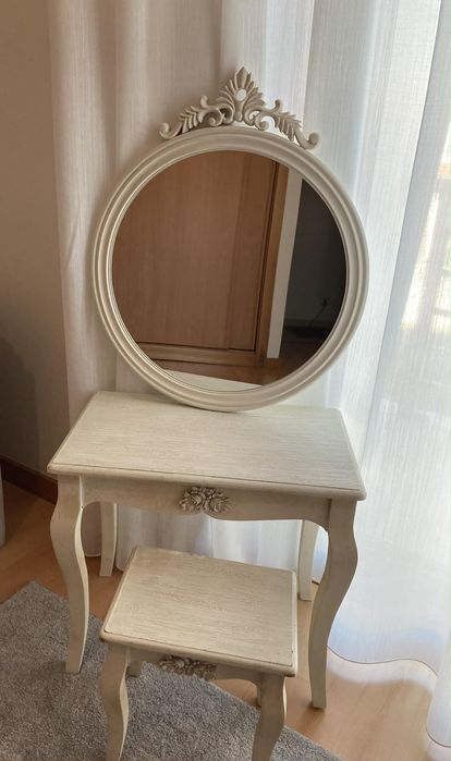 Tocador para criança(Estilo antigo?