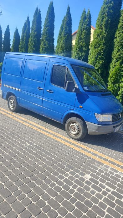 Mercedes sprinter