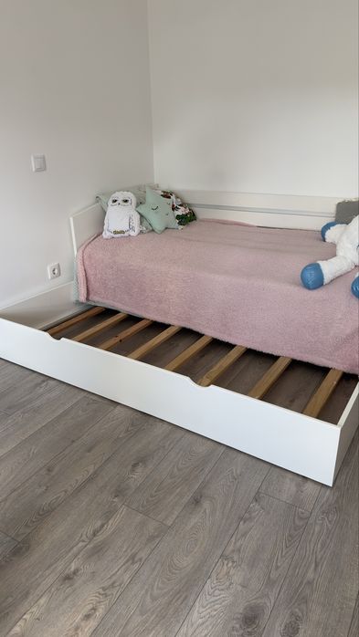 Cama infantil branca – em ótimo estado