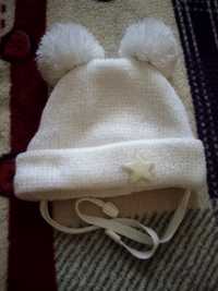 Зимняя шапка для новорожденных
