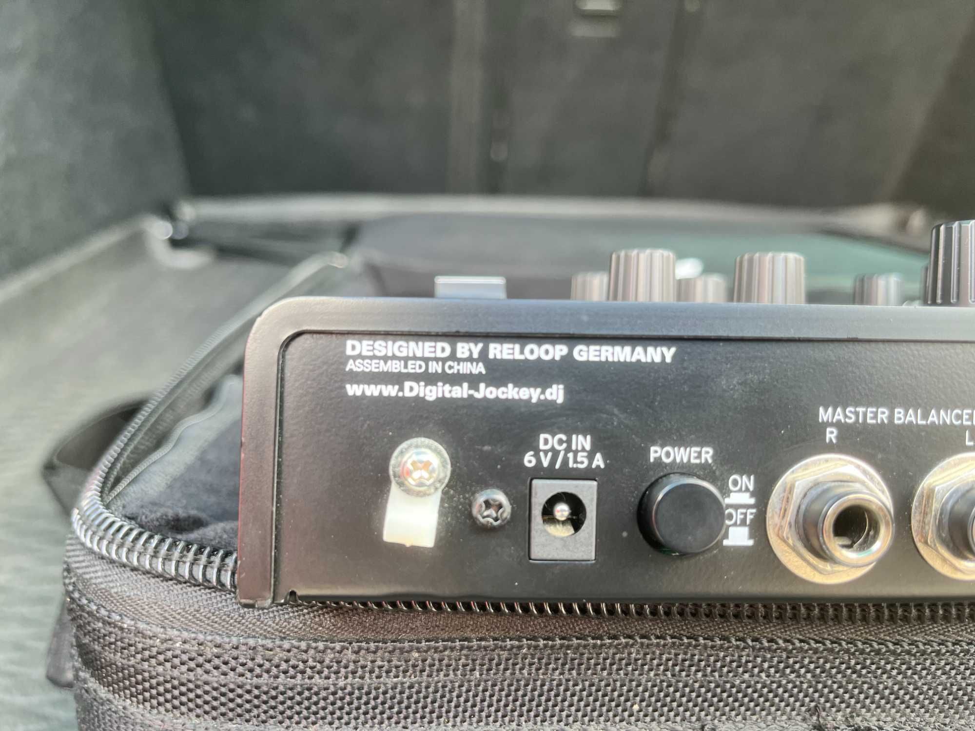 Reloop Digital Jockey 2 Master Edition - kontroler