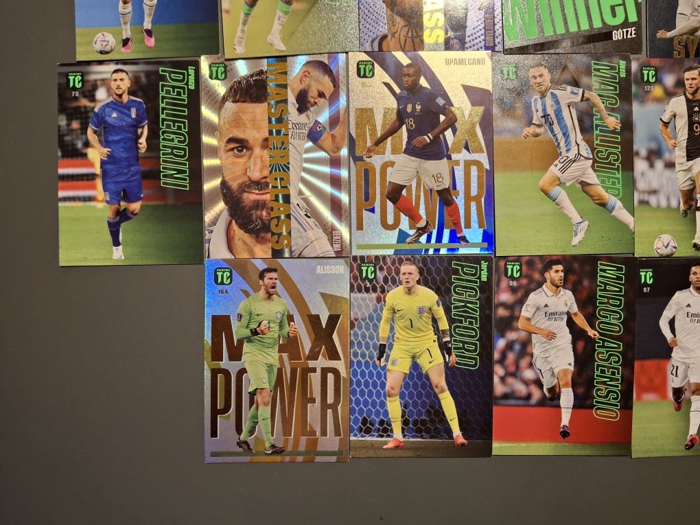 Zestaw kart kolekcjonerskich Panini Top Class FIFA 2024 35 sztuk