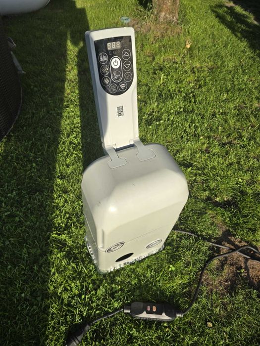 Pompa do Bestway Lay-Z-spa Hawii model 2025 wbudowana