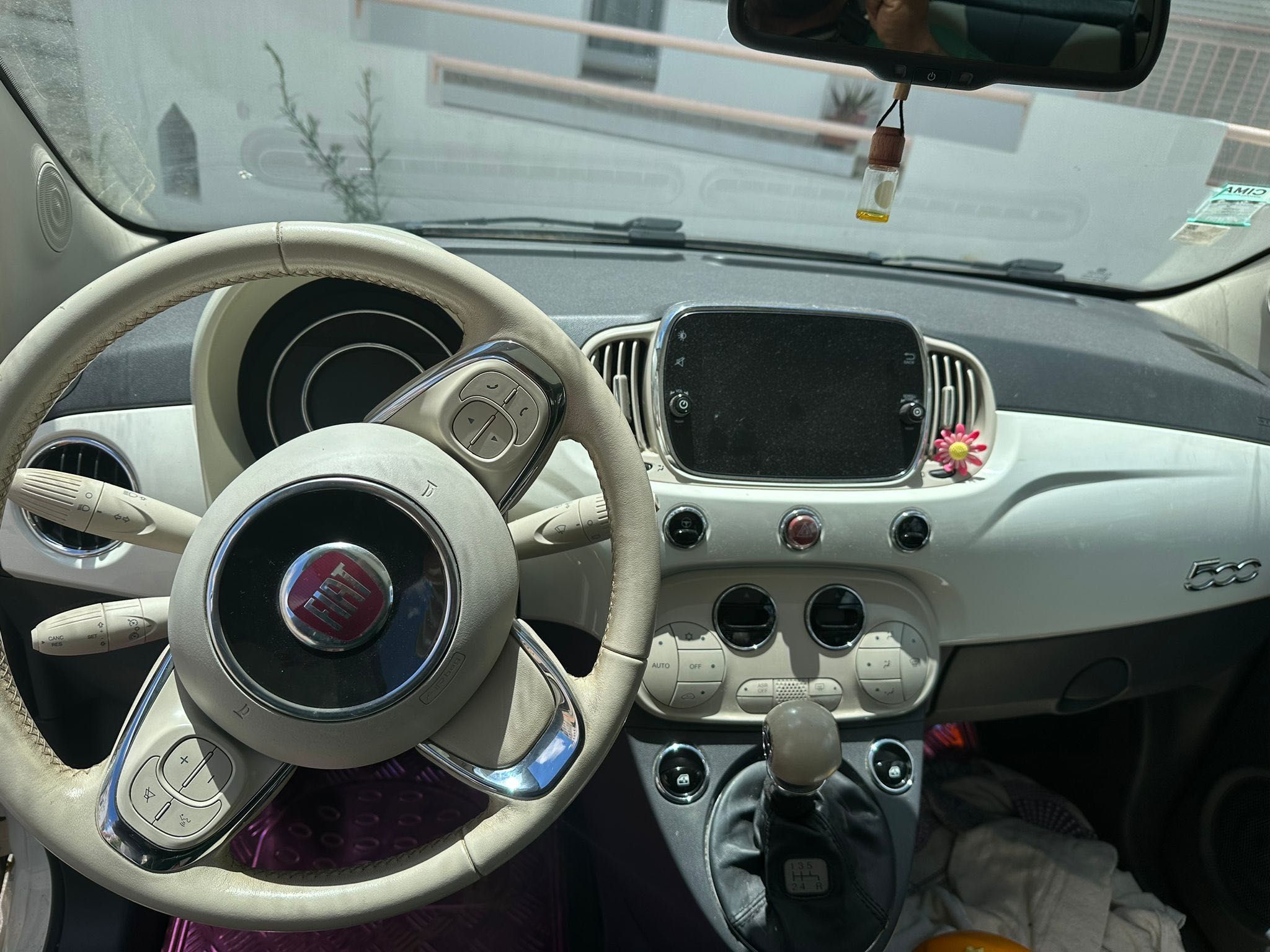 Fiat 500 branco -10000€  com 50mil km