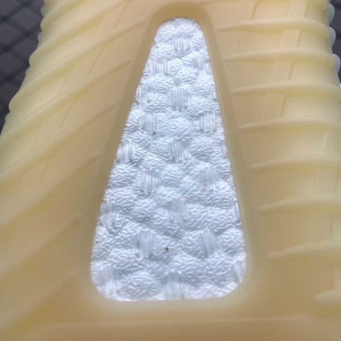 Yeezy Boost 350V2 ” Zyon ” FZ1267