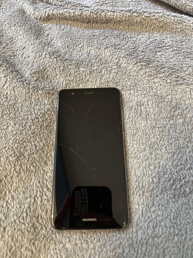 Huawei P10 lite zbity ekran