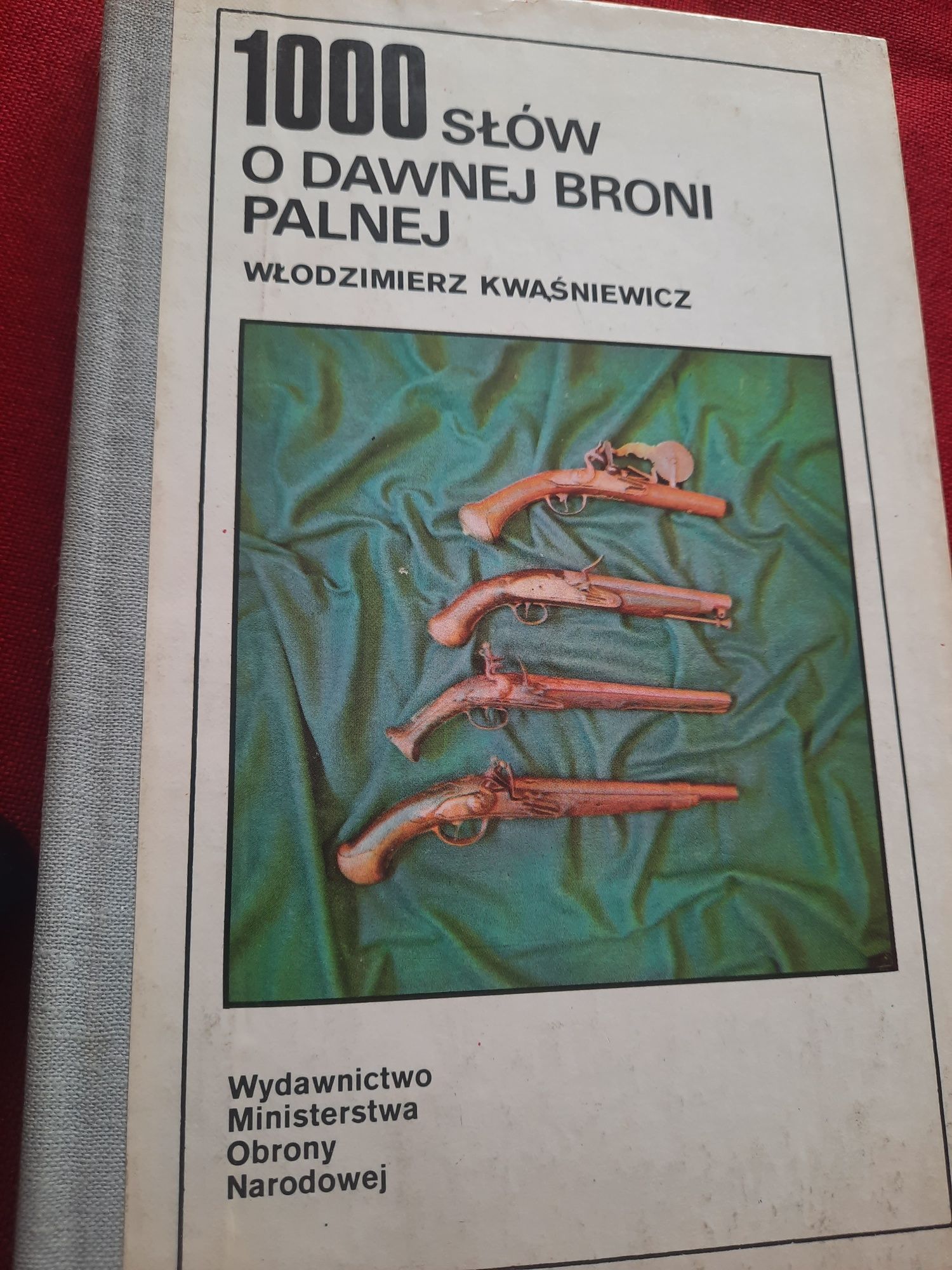 1000 słów o dawnej broni palnej