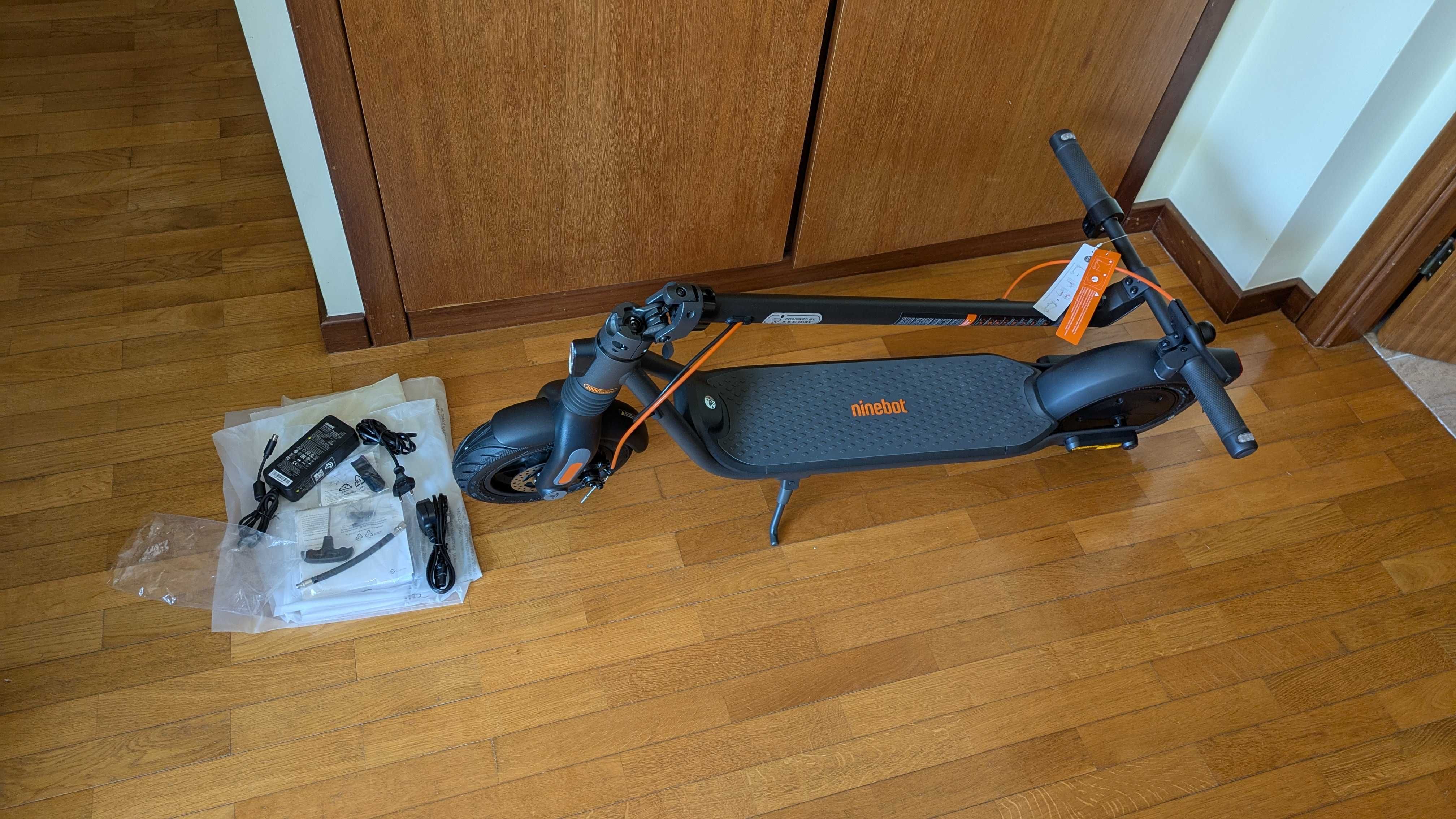 Trotinete Elétrica Segway Ninebot F2 Pro E – Nova na Caixa