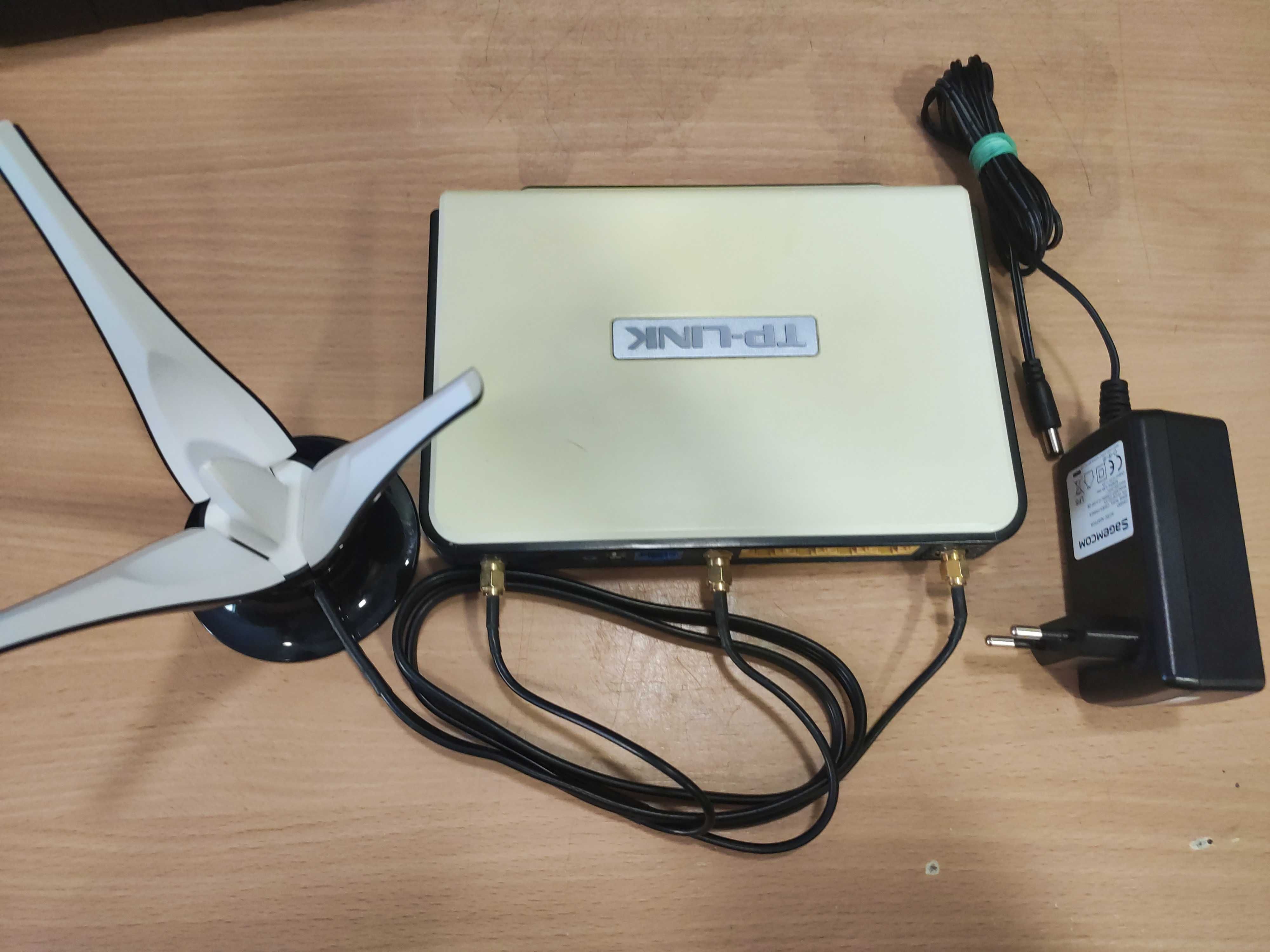 Router TP-Link TL-WR1043ND
