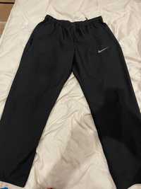 Spodnie dresowe Nike roz. XL