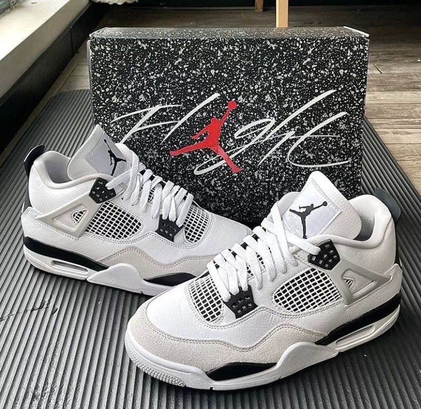 all colors Крсоівки Nike Jordan 4 Retro чудова якість