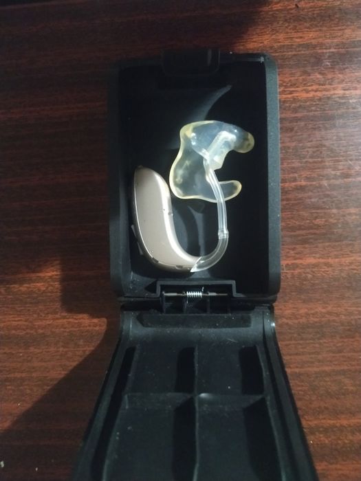 Слуховой аппарат в отличном состоянии