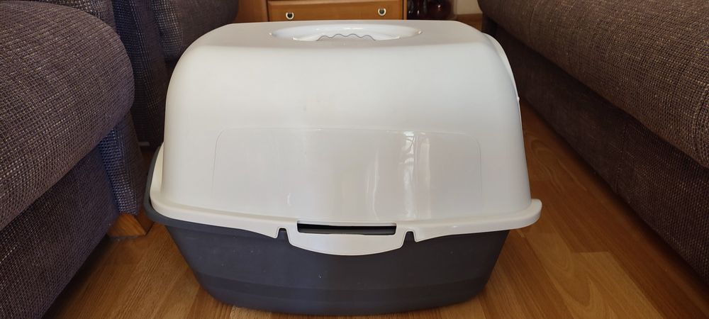 Kuweta  z pokrywą dla kota