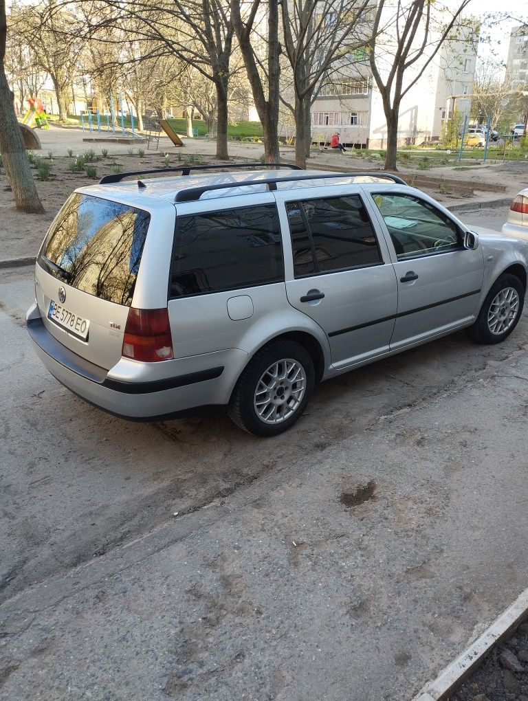 Продам Volkswagen Bora 2003 года универсал