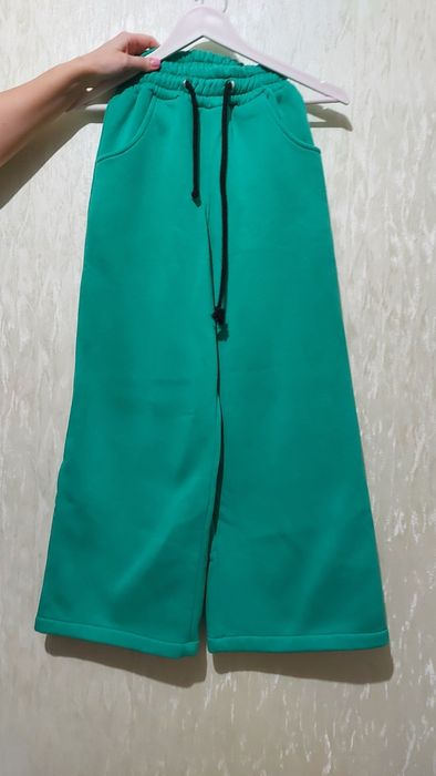 Теплий костюм на дівчинку