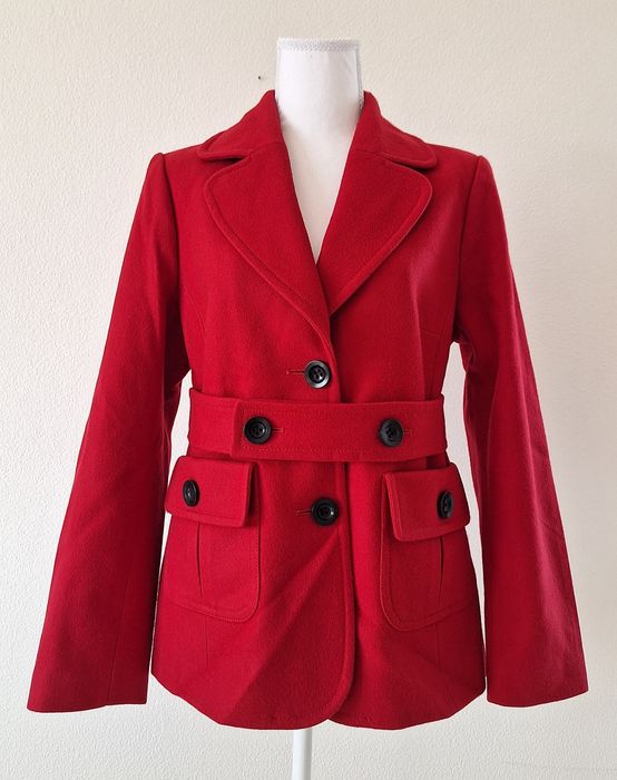 Casaco vermelho (Amitié)