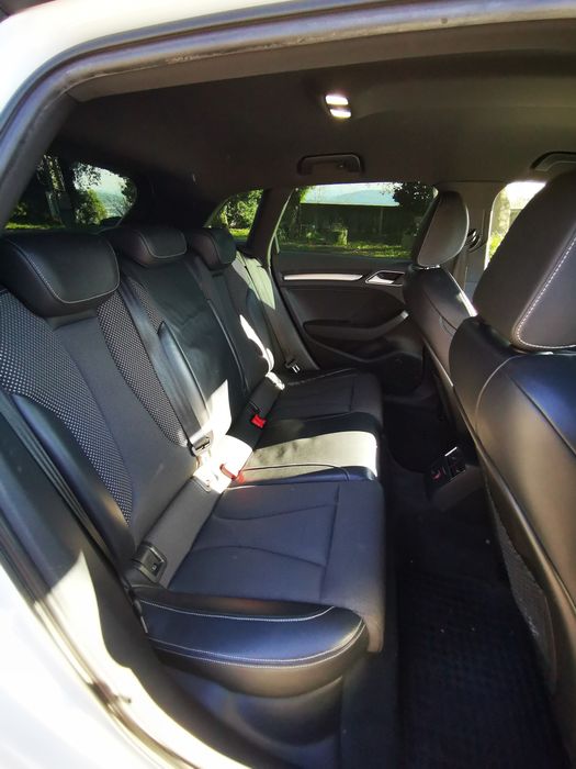 Audi A3 8V S line 184CV