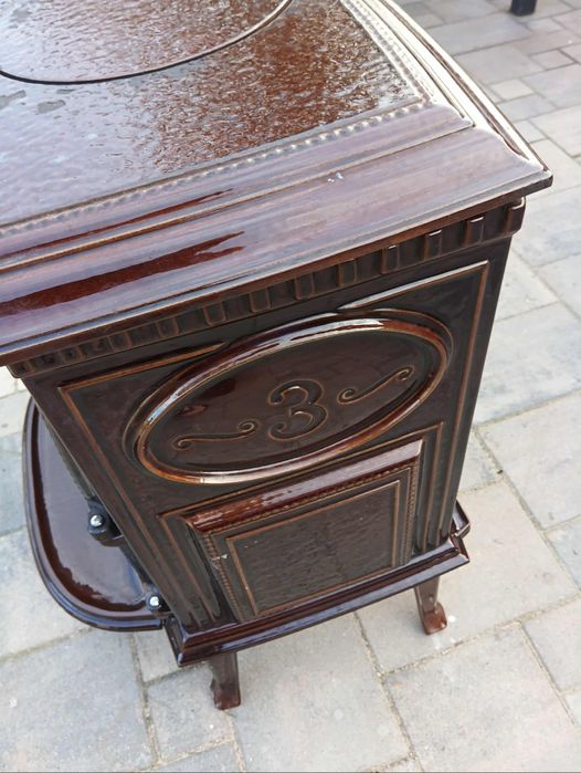 Kominek żeliwny Jotul