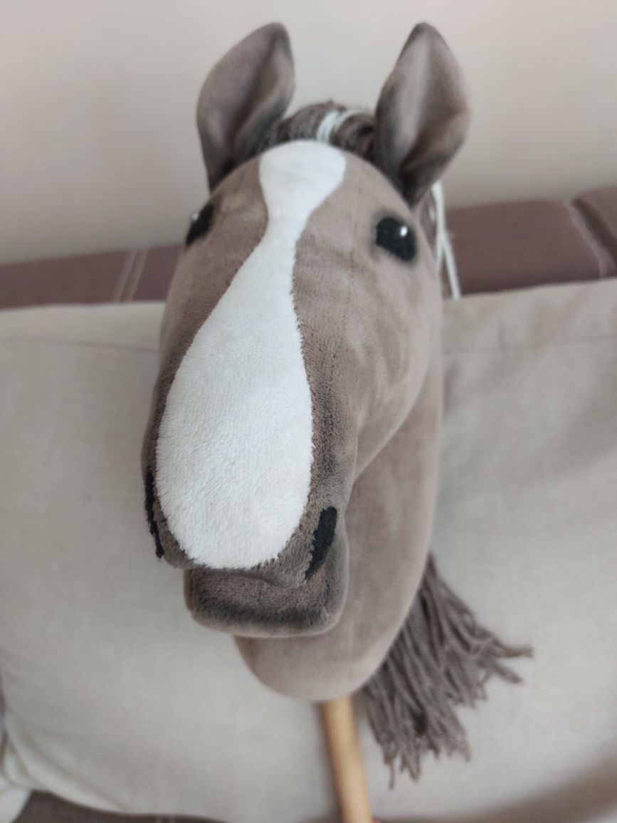 Hobby horse - głowa  konia na kiju