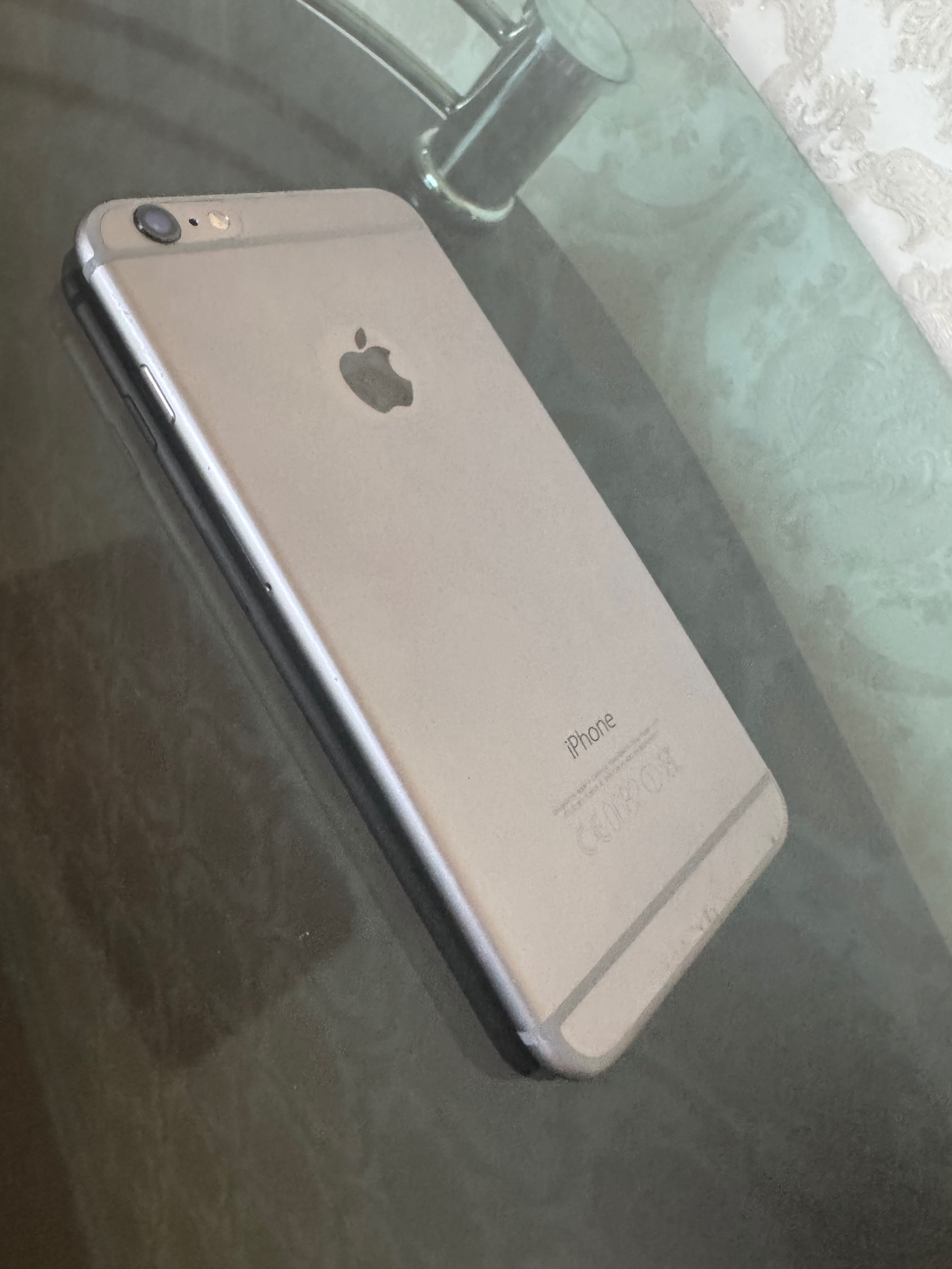 Продам телефон iPhone 6 Plus
