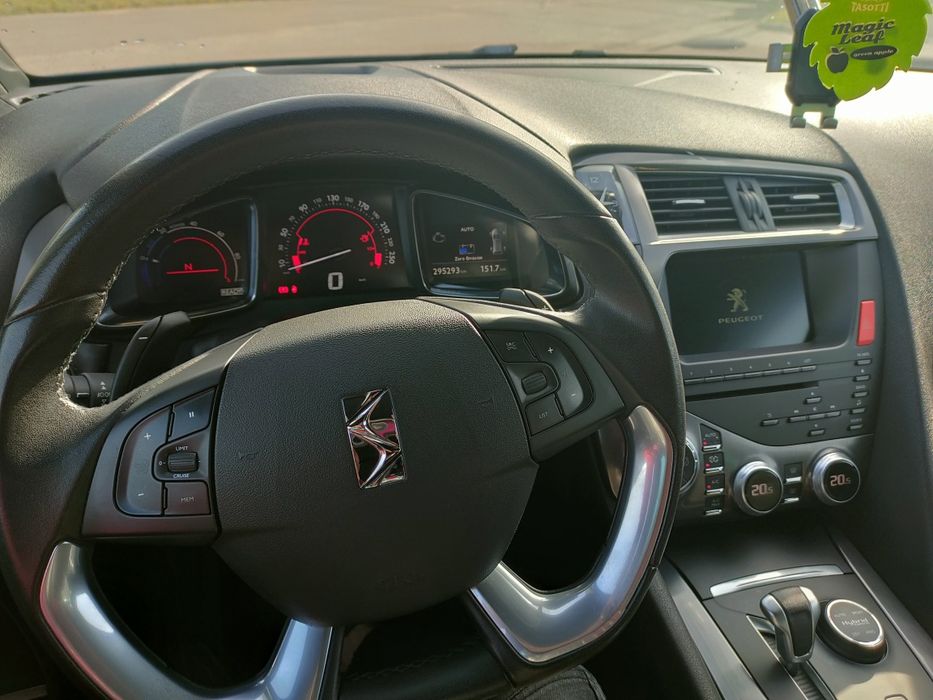 Citroën DS5 Hybrid4 2013