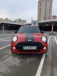 Mini Cooper One F56