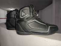 Vendo botas dainese